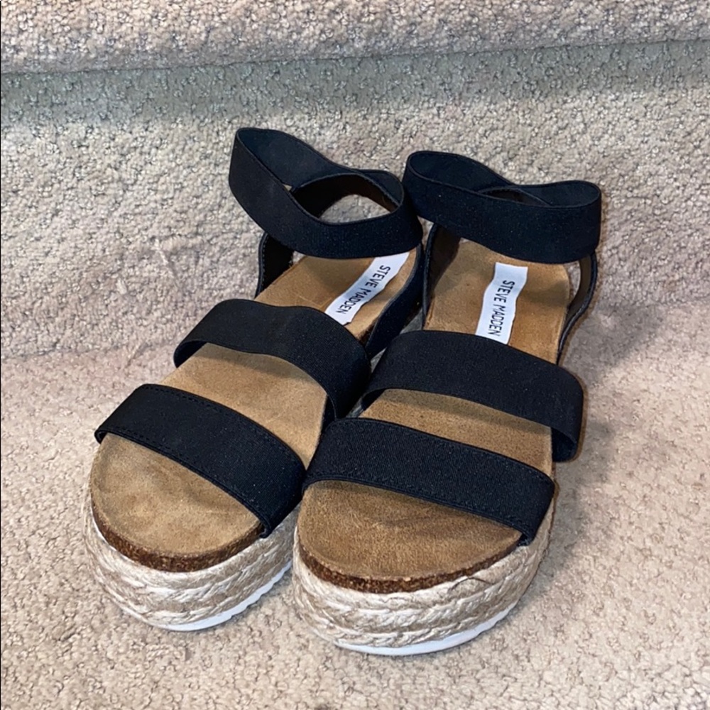 STEVE MADDEN KIMMIE SANDAL